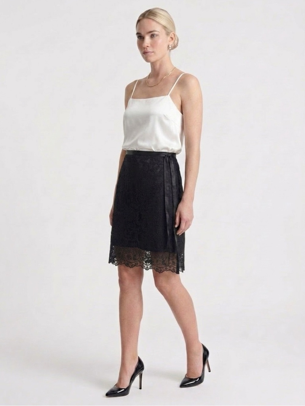 Apostrophe Petite Black Lace Y2K Fairycore Whimsigoth floral